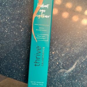 Thrive Causemetics Eye